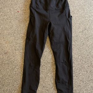 Fabletics Oasis High waisted pocket Capri